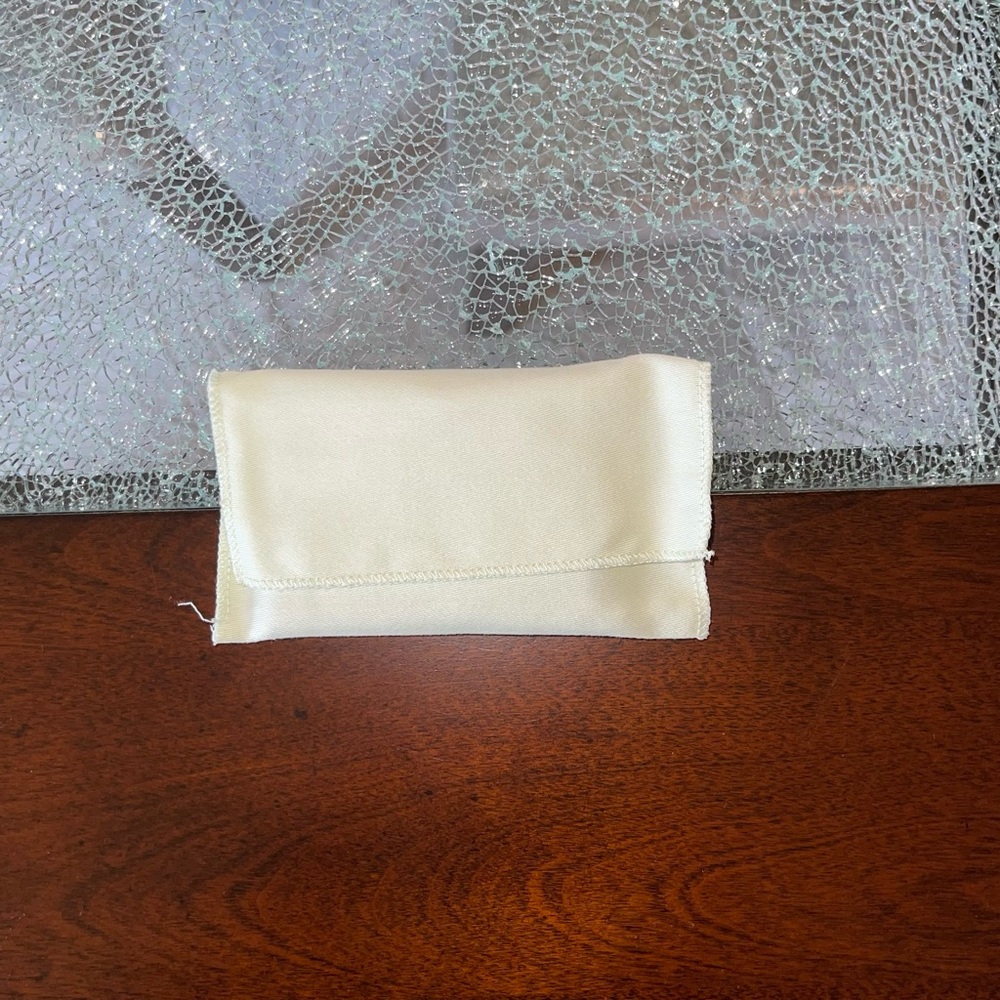 Burberry Black-Trim Blue and White Canvas Card Holder - Picture 5 of 6